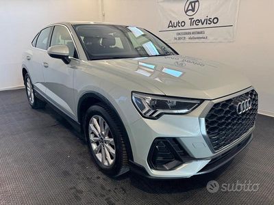 Begagnad Audi Q3 Business Plus 150 HK (110 kW) 2021 Grå SUV