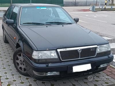 Usata Lancia Thema 160 CV (117 kW) 1994 Nero Berlina