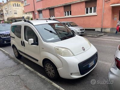 Usata Fiat Qubo Trekking 75 CV (55 kW) 2010 Bianco Monovolume
