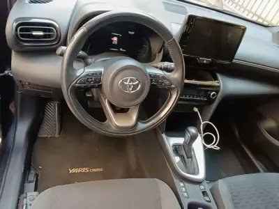Usata Toyota Yaris Cross Trend 92 CV (67 kW) 2022 SUV