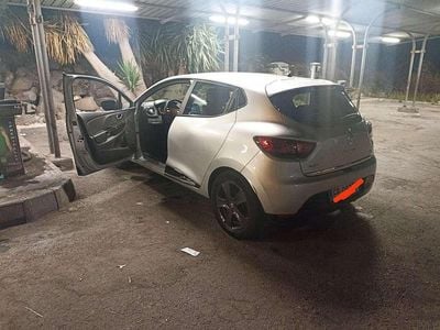 Usata Renault Clio IV 75 CV (55 kW) 2013 Berlina