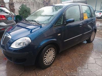 Usata Lancia Musa 101 CV (74 kW) 2005 Blu Monovolume
