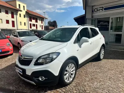 Usata Opel Mokka Cosmo 131 CV (96 kW) 2015 Bianco SUV