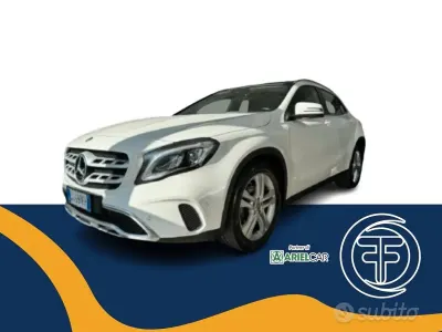 Usata Mercedes GLA220 170 CV (125 kW) 2019 Bianco SUV