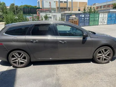 Usata Peugeot 308 SW 116 CV (85 kW) 2014 Grigio Station wagon
