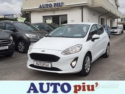 Usata Ford Fiesta 86 CV (63 kW) 2019 Bianco Utilitaria