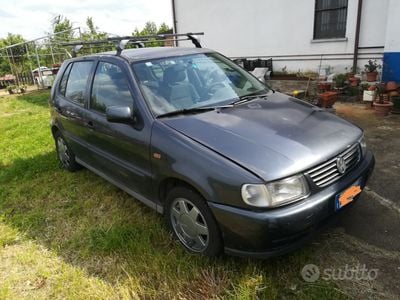 Usata VW Polo 1999 Grigio Utilitaria