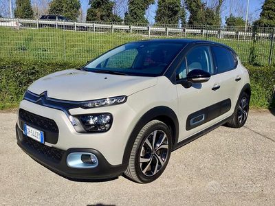 Usata Citroën C3 PureTech 110 CV (80 kW) 2024 Grigio Berlina