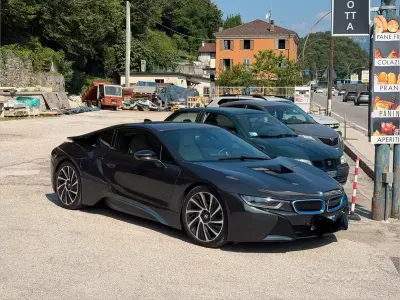 Usata BMW i8 2015 Grigio Coupé
