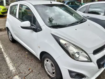 Usata Chevrolet Spark LS 81 CV (59 kW) 2012 Bianco Utilitaria