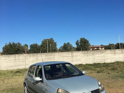 Usata Renault Clio II 65 CV (47 kW) 2006 Grigio Berlina