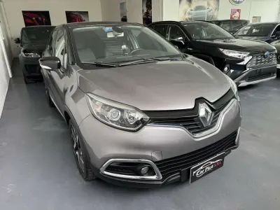 Usata Renault Captur 90 CV (66 kW) 2014 Grigio SUV