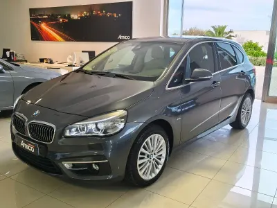 Usata BMW 218 Active Tourer Luxury Line 150 CV (110 kW) 2015 Grigio Monovolume