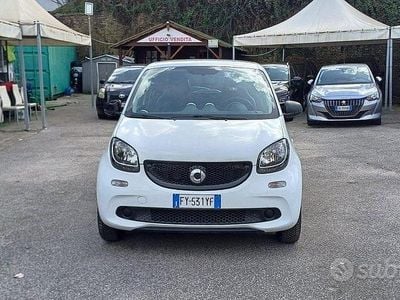 Usata Smart ForFour Prime 71 CV (52 kW) 2017 Bianco Utilitaria
