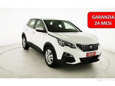 Usata Peugeot 3008 Business-Line 131 CV (96 kW) 2020 Bianco pastello SUV
