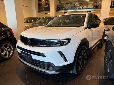 Usata Opel Mokka Elegance 101 CV (74 kW) 2022 Bianco SUV