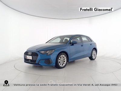 Usata Audi A3 Business 116 CV (85 kW) 2021 Blu Berlina