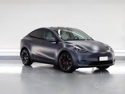Usata Tesla Model Y Long Range AWD 378 kW (514 CV) 2021 Grigio SUV