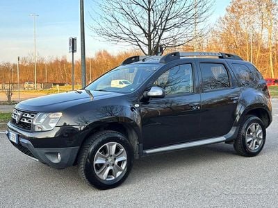 Usata Dacia Duster Black Shadow 125 CV (91 kW) 2017 Nero SUV