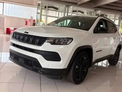 Usata Jeep Compass Night Eagle 131 CV (96 kW) 2023 Bianco SUV