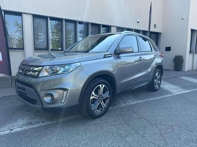 Usata Suzuki Vitara 120 CV (88 kW) 2017 Grigio SUV