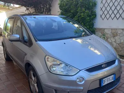 Usata Ford S-MAX 140 CV (102 kW) 2007 Grigio Monovolume