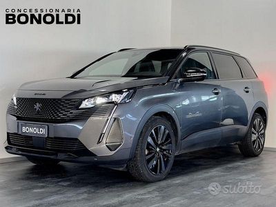 Usata Peugeot 5008 GT 131 CV (96 kW) 2022 Grigio SUV
