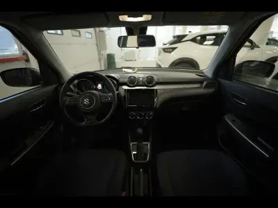 Usata Suzuki Swift 82 CV (60 kW) 2024 Grigio chiaro Utilitaria