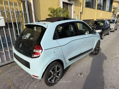 Usata Renault Twingo Cosmic 69 CV (50 kW) 2018 Blu Utilitaria