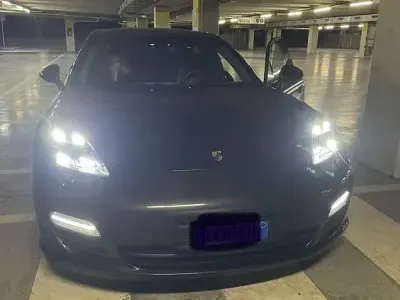 Usata Porsche Panamera 333 CV (244 kW) 2013 Berlina