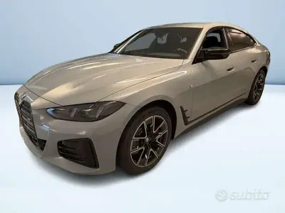 Nuova BMW i4 M Sport 442 kW (601 CV) 2026 Grigio Berlina