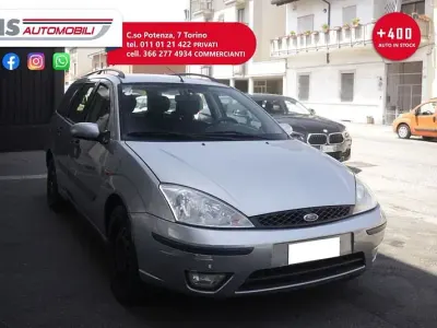 Usata Ford Focus Ghia 101 CV (74 kW) 2002 Argento Station wagon