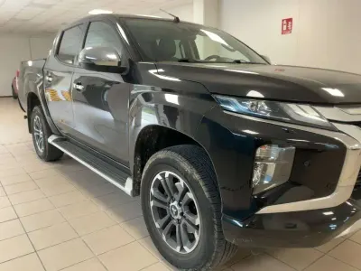 Usata Mitsubishi L Plus 110 CV (80 kW) 2020 SUV
