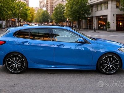 Usata BMW 118 M Sport 150 CV (110 kW) 2020 Blu/azzurro Utilitaria