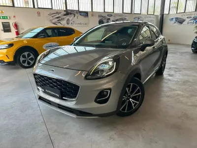 Usata Ford Puma Titanium 125 CV (91 kW) 2020 Grigio SUV