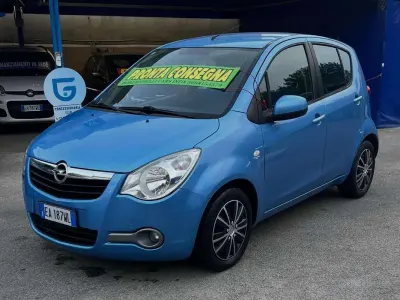 Usata Opel Agila Enjoy 65 CV (47 kW) 2010 Blu/azzurro Utilitaria