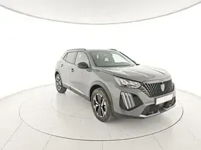 Usata Peugeot 2008 Allure 145 CV (106 kW) 2025 Argento SUV
