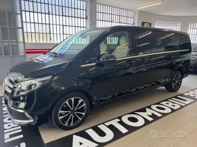 Usata Mercedes V250 Premium 190 CV (139 kW) 2020 Nero Monovolume