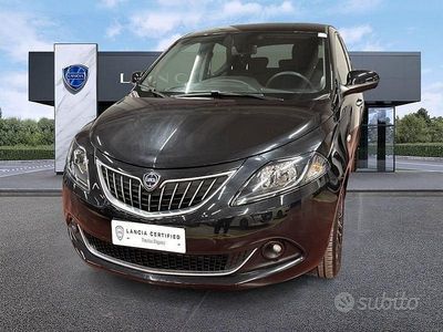 Usata Lancia Ypsilon 70 CV (51 kW) 2024 Nero Utilitaria