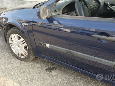 usata Renault Mégane Cabriolet 1.6 CONFORT AUTHENTIQUE