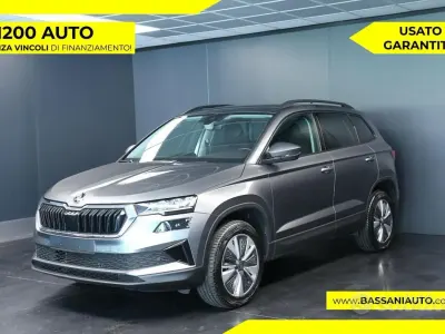Usata Skoda Karoq Executive 116 CV (85 kW) 2024 Grigio SUV