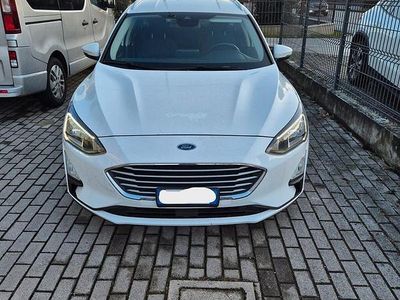 Usata Ford Focus Business Edition 95 CV (69 kW) 2020 Bianco Station wagon