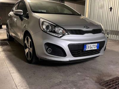 usata Kia Rio 1.4 90hp