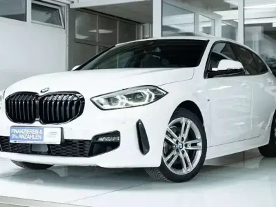 Usata BMW 118 Shadowline 140 CV (102 kW) 2020 Bianco Utilitaria