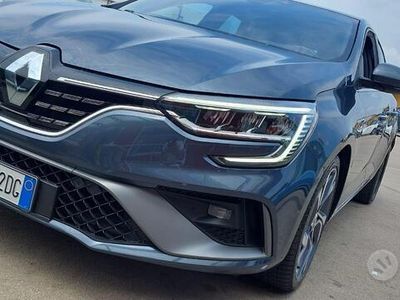 Usata Renault Mégane IV 116 CV (85 kW) 2021 Grigio Berlina