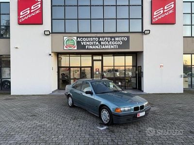 Usata BMW 316 Efficient Dynamics 102 CV (75 kW) 1994 Grigio Berlina