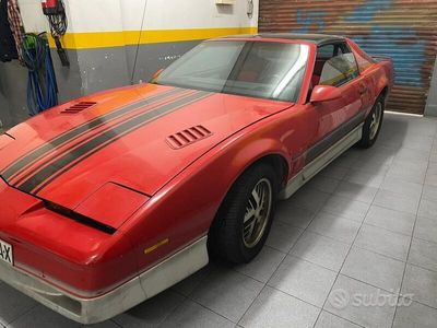 usata Pontiac Firebird tras am 1985 (kitt)