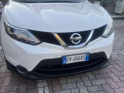 Usata Nissan Qashqai Visia 116 CV (85 kW) 2014 Bianco SUV