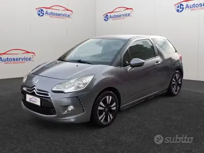 Usata Citroën DS3 Chic 95 CV (69 kW) 2012 Grigio Berlina