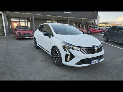 Usata Renault Clio V Techno 91 CV (66 kW) 2024 Bianco Berlina
